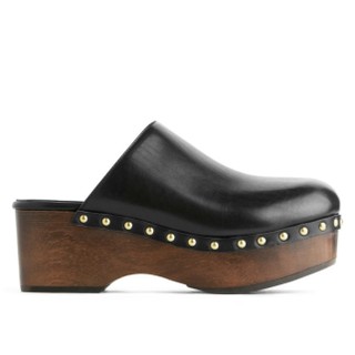 womens-accessories-clogs