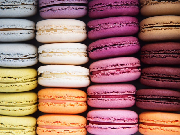 anniversary-gifts-macaroon-making-class_1.png