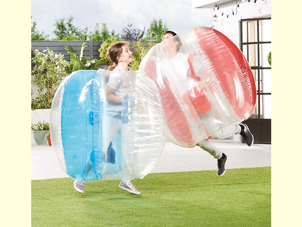 kids-playing-with-aldi-body-bouncers