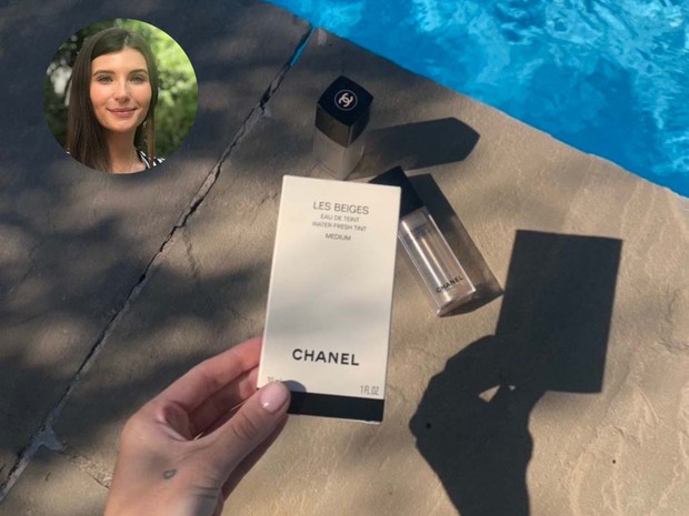 Our Editor bought the Chanel Les Beiges Water Fresh Tint in Medium this August.