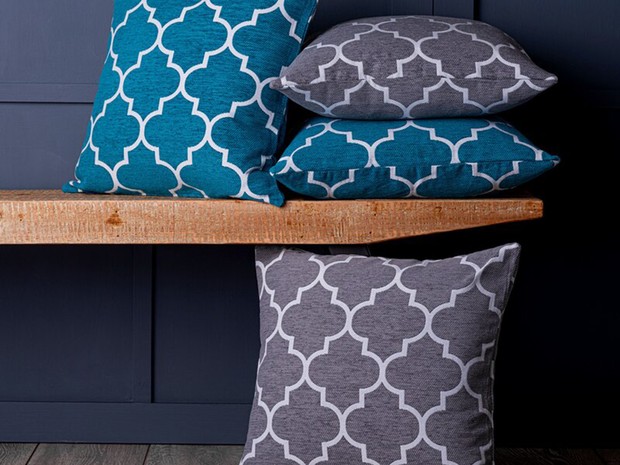 cushion-covers-geometric-pattern