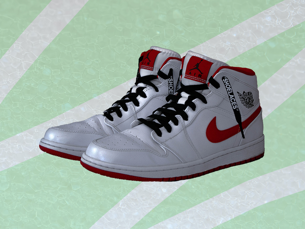 how-to-clean-white-shoes-air-jordans_1.png