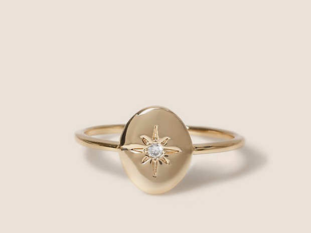 gold-starry-marks-spencer-ring