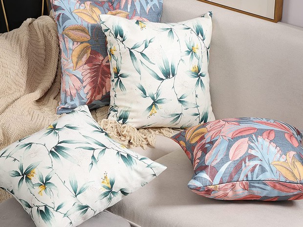 amazon-spring-flowers-throw-pillow-cushions